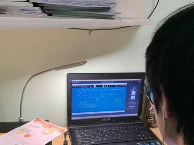 Giáo dục - du học - Không đảm bảo đường truyền học trực tuyến: Bộ GD&ĐT 'cầu cứu' Bộ TT&TT