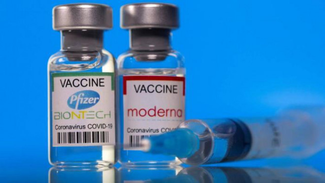 Vaccine Pfizer và vaccine Moderna.
