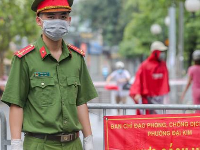 Tin tức trong ngày - CLIP: Phong toả tạm thời khu vực chợ Đại Từ với 1.200 dân