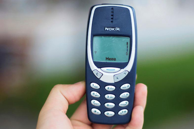 May mắn thoát chết sau khi nuốt Nokia 3310 vào bụng trong 4 ngày - 1