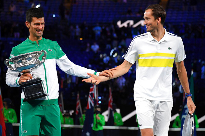 Medvedev cảnh báo số 1 thế giới ở US Open: Ai cũng có thể hạ Djokovic - 1