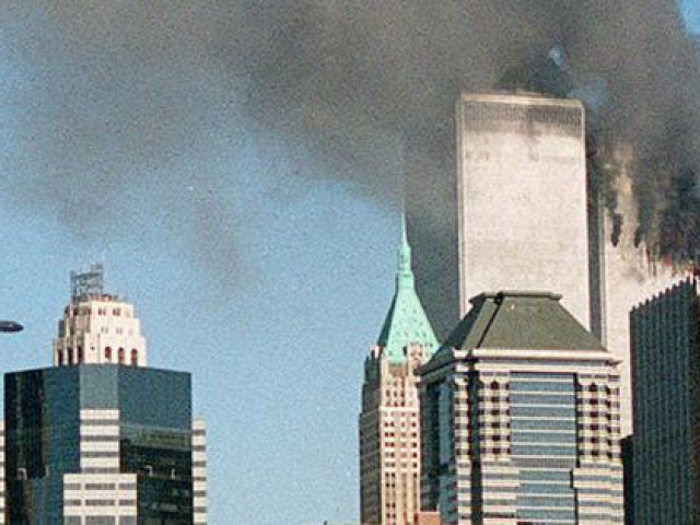 Thế giới - 20 năm sau vụ 11-9, những bức ảnh vẫn gây chấn động mạnh