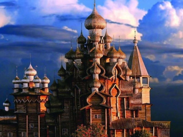 Du lịch - Nhà thờ gỗ hơn 300 năm tuổi xây dựng mà không dùng tới đinh sắt