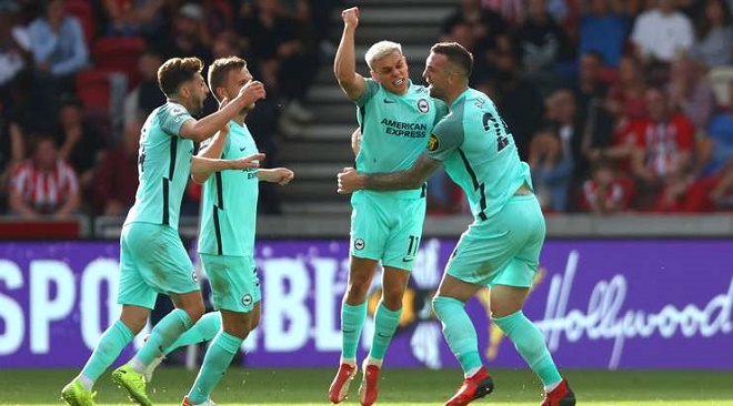 Brighton thắng nghẹt thở