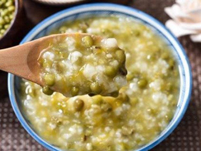 Sức khỏe đời sống - 15 "món ăn thuốc" giúp hạ sốt sau tiêm vắc-xin COVID-19