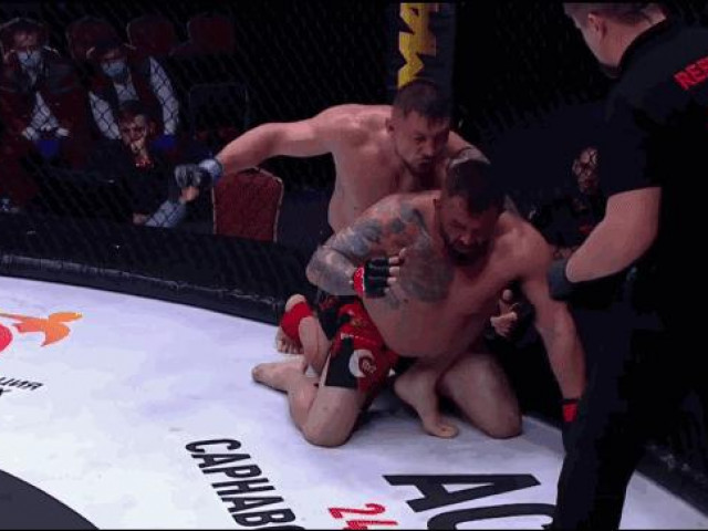 Thể thao - Võ sĩ Nga ‘đi đường quyền’ tuyệt đỉnh hạ knock-out đối thủ