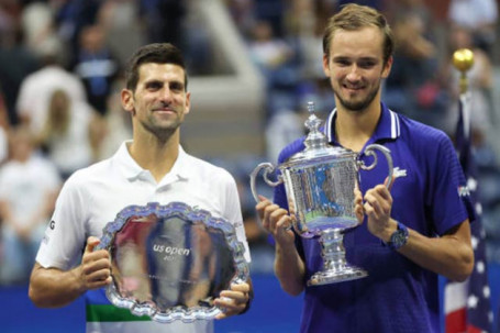 Medvedev đăng quang US Open, bất ngờ khen Djokovic vĩ đại hơn Federer & Nadal