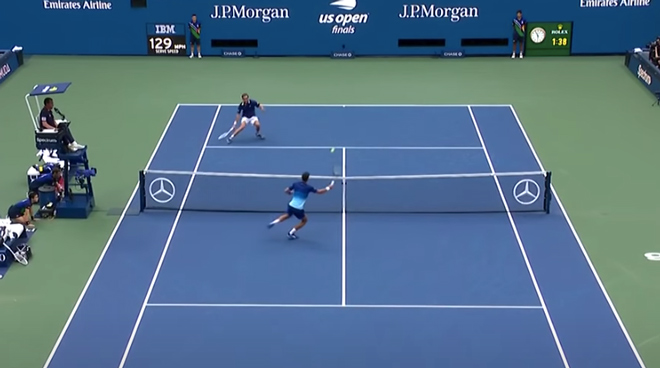 Djokovic xử lý không tưởng trên lưới, hoá giải 2 tình huống tấn công của tay vợt Nga