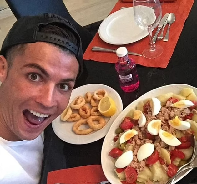 Ronaldo được biết đến là người vô cùng kỷ luật trong việc ăn uống