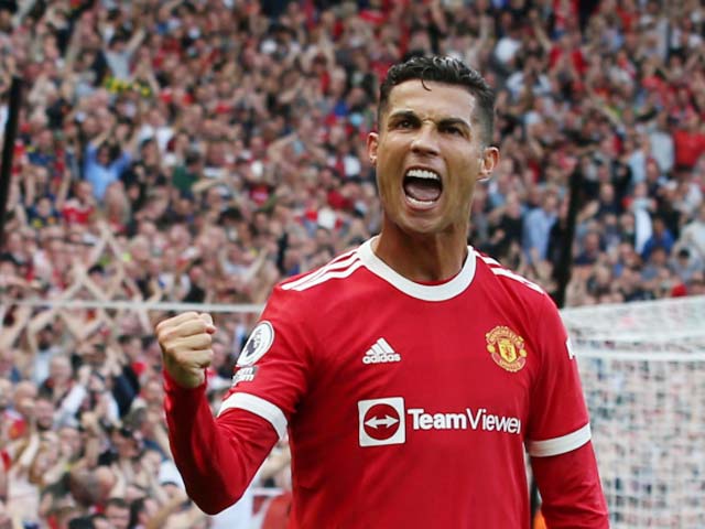Bóng đá - Ảnh hưởng của "đại ca" Ronaldo quá lớn, sao MU kiêng nể cả trên bàn ăn