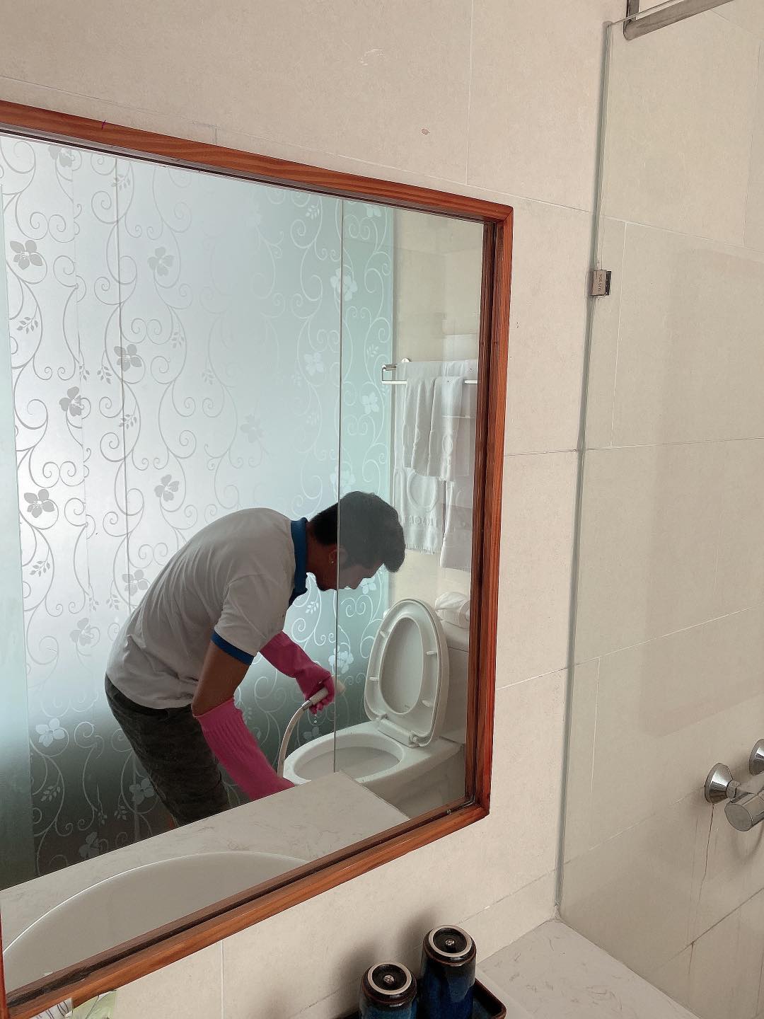 Lương Bằng Quang bị người thương quay lưng khi cọ toilet kiếm sống ở Phú Quốc - 3