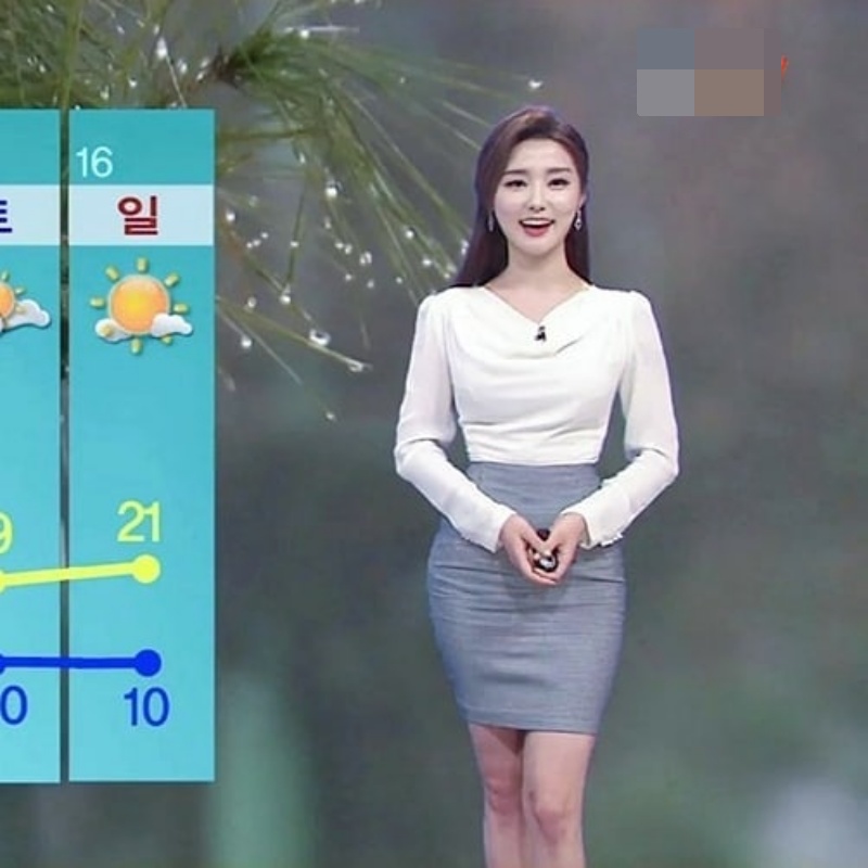 MC thời tiết Hàn Quốc được khen dáng đẹp như hoa hậu - 3