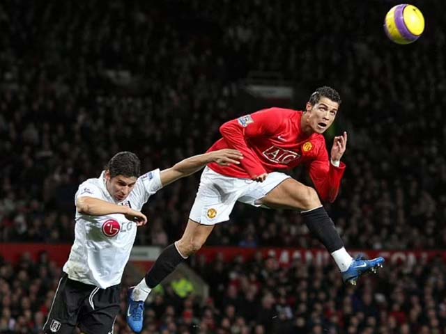 Bóng đá - "Vua đánh đầu" Ronaldo khiến Ngoại hạng Anh e ngại, MU cần làm điều này