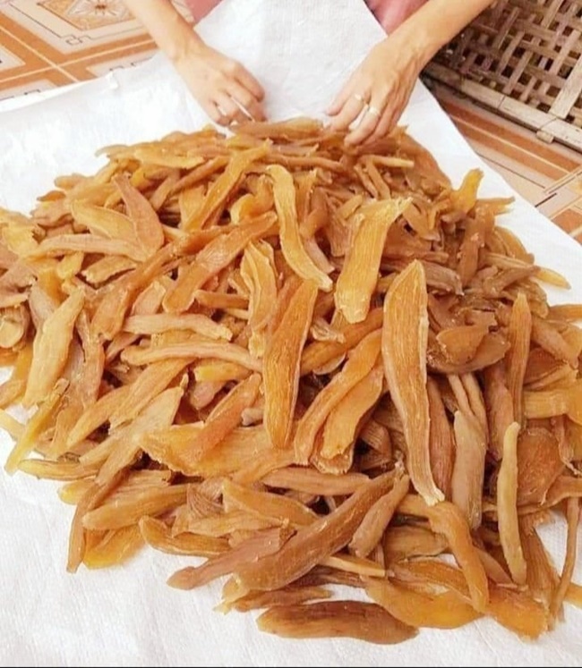 Hiện nay, ở Việt Nam, nơi có khoai deo nổi tiếng là Hải Ninh, Quảng Bình.