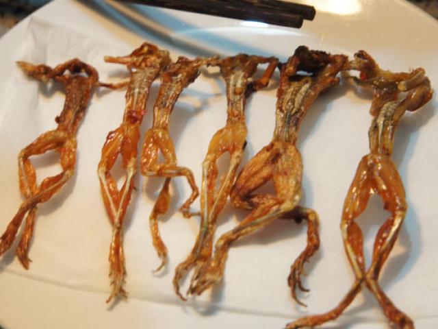 Thị trường - Tiêu dùng - Đặc sản ở Việt Nam ai nhìn cũng thấy "kinh hãi", giá tiền triệu dân nhậu vẫn lùng mua