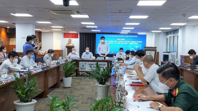 Toàn cảnh họp báo 15-9. Ảnh: Hải Yến