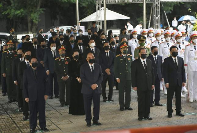 Lãnh đạo Đảng, Nhà nước tới viếng Đại tướng Phùng Quang Thanh. Ảnh: VT-QĐND