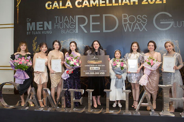 Hành trình từ bà mẹ bỉm sữa trở thành CEO của thương hiệu mỹ phẩm Camellia H Cosmetics - 6
