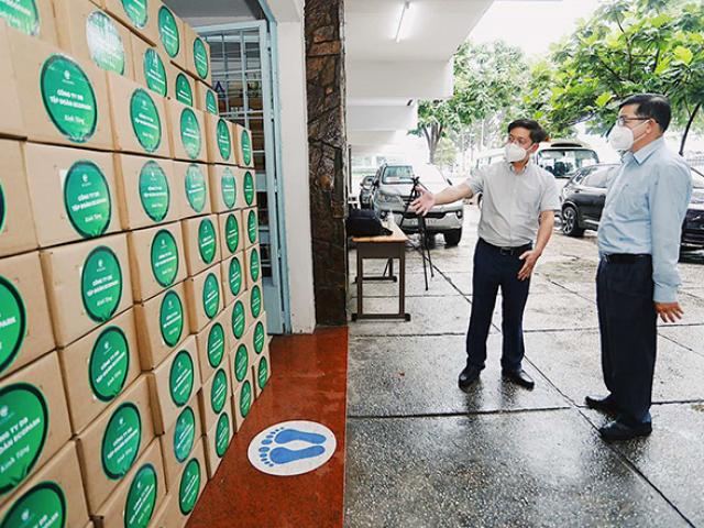 Thị trường - Tiêu dùng - 100.000 lọ thuốc đặc trị Covid-19, sản xuất bởi hãng dược lớn nhất thế giới đã về đến Việt Nam