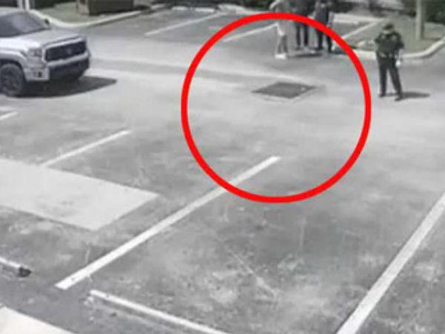 Phi thường - kỳ quặc - Chàng trai phát hiện tiếng khóc dưới cống, thành công giải cứu người phụ nữ trong tình trạng khó nói