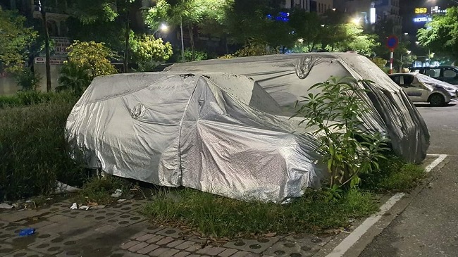Xe xịt lốp, ắc qui hết điện, chuột cắn dây điện... là các bệnh thường gặp của nhiều chủ xe