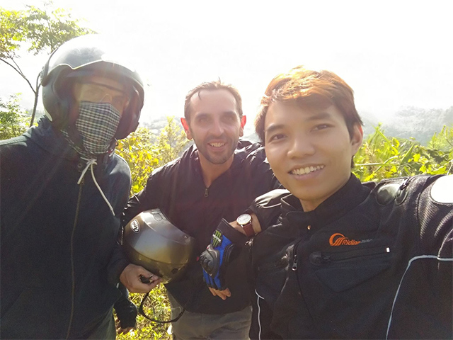 Mỗi chuyến đi là những người bạn đồng hành mới