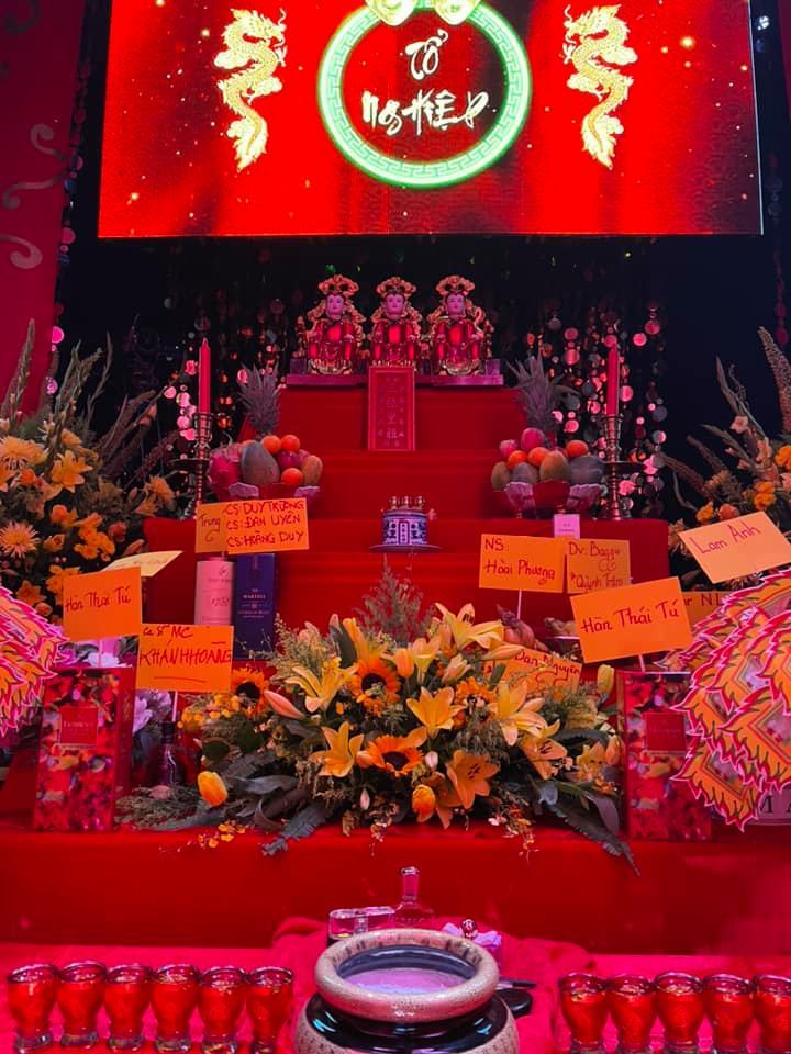 Nghệ sĩ Việt tại hải ngoại cũng thành
tâm hướng về ngày lễ Tổ nghề sân khấu