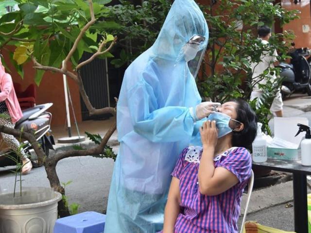 Tin tức trong ngày - Trưa 19/9, Hà Nội ghi nhận 12 ca dương tính với SARS-CoV-2