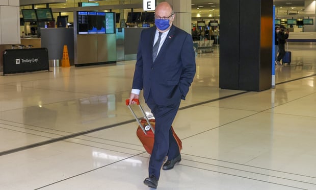 Đại sứ Pháp&nbsp;Jean-Pierre Thebault rời Úc vào tối ngày 18.9.