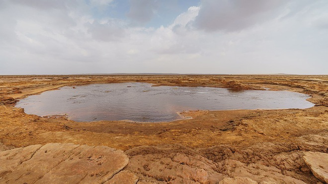 Hồ nước siêu mặn ở&nbsp;Ethiopia.