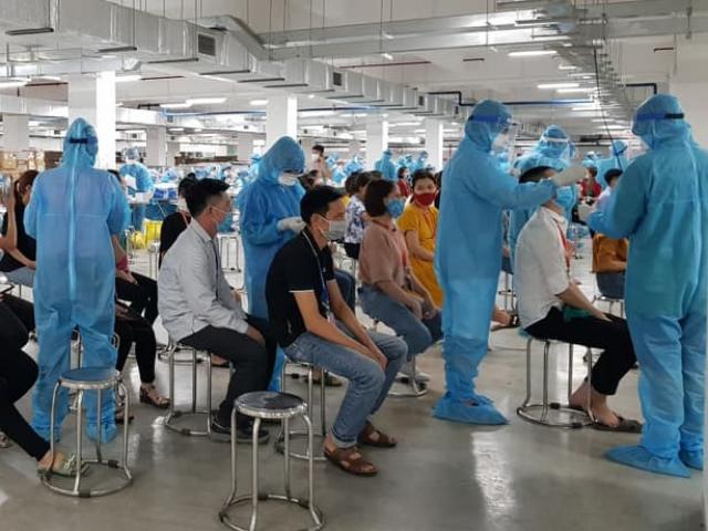 Tin tức trong ngày - Ngày 22/9, thêm 11.525 ca mắc COVID-19 trong nước