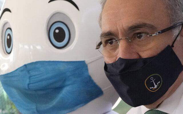 Bộ trưởng Y tế Brazil Marcelo Quiroga. Ảnh: AP