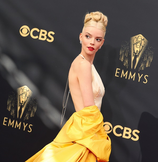 Ngắm bản vẽ trang phục của Anya Taylor-Joy tại giải Emmy - 5