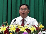 Tin tức trong ngày - Tin mới vụ Chủ tịch huyện đi làm lại sau một ngày nộp đơn xin nghỉ việc