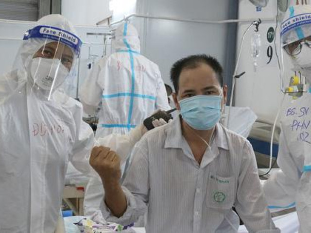 Sức khỏe đời sống - Sự hồi phục kỳ diệu của F0 từng hỏi "bao giờ em chết" và lời hẹn "mời bác sĩ đi nhậu khi xuất viện"