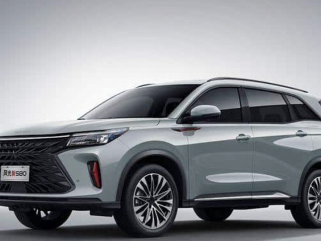 Ô tô - Ra mắt mẫu SUV 6 chỗ giá chỉ 342 triệu đồng đe nẹt các đối thủ