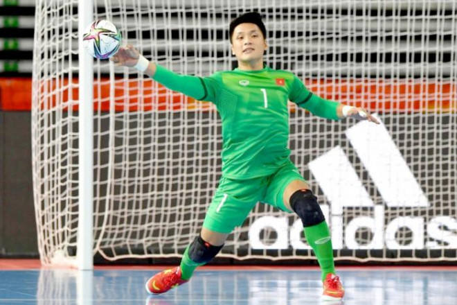Hồ Văn Ý gây ấn tượng tại Futsal World Cup 2021. Ảnh: Ngọc Anh