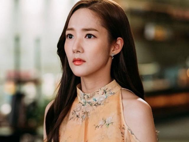 Bạn trẻ - Cuộc sống - "Hình ảnh sai trái" khi cửa nhà chồng sắp cưới bật mở, gạt đi phút giây choáng váng, cô gái có pha phản đòn khiến anh ta tái mặt