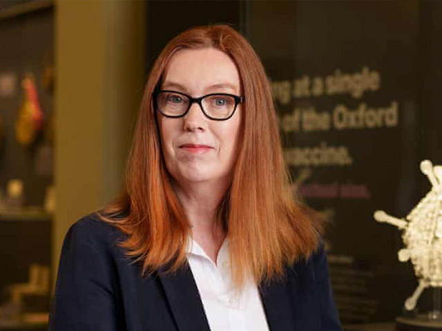 Thế giới - NÓNG nhất tuần: "Mẹ đẻ" vắc xin AstraZeneca nói về chuyện virus SARS-CoV-2 suy yếu