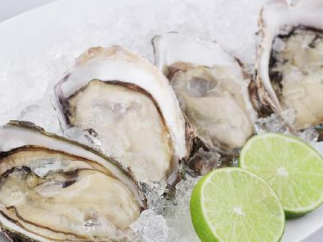 Sức khỏe đời sống - Người đàn ông Quảng Ninh tử vong vì ăn hàu sống