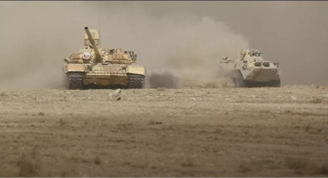 Nga, Tajikistan và Uzbekistan đã liên
tục tổ chức một số cuộc tập trận quân sự lớn sát biên giới
Afghanistan gần đây.