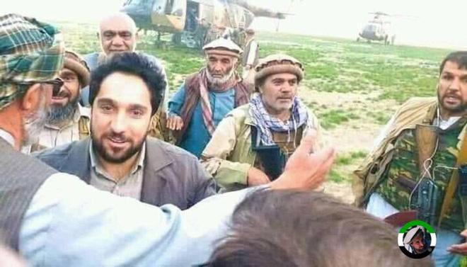 Ngoài ra Tajkistan cũng đang bảo trợ
cho lực lượng Mặt trận Kháng chiến Quốc gia Afghanistan (FANR) tại
thung lũng Panjshir,