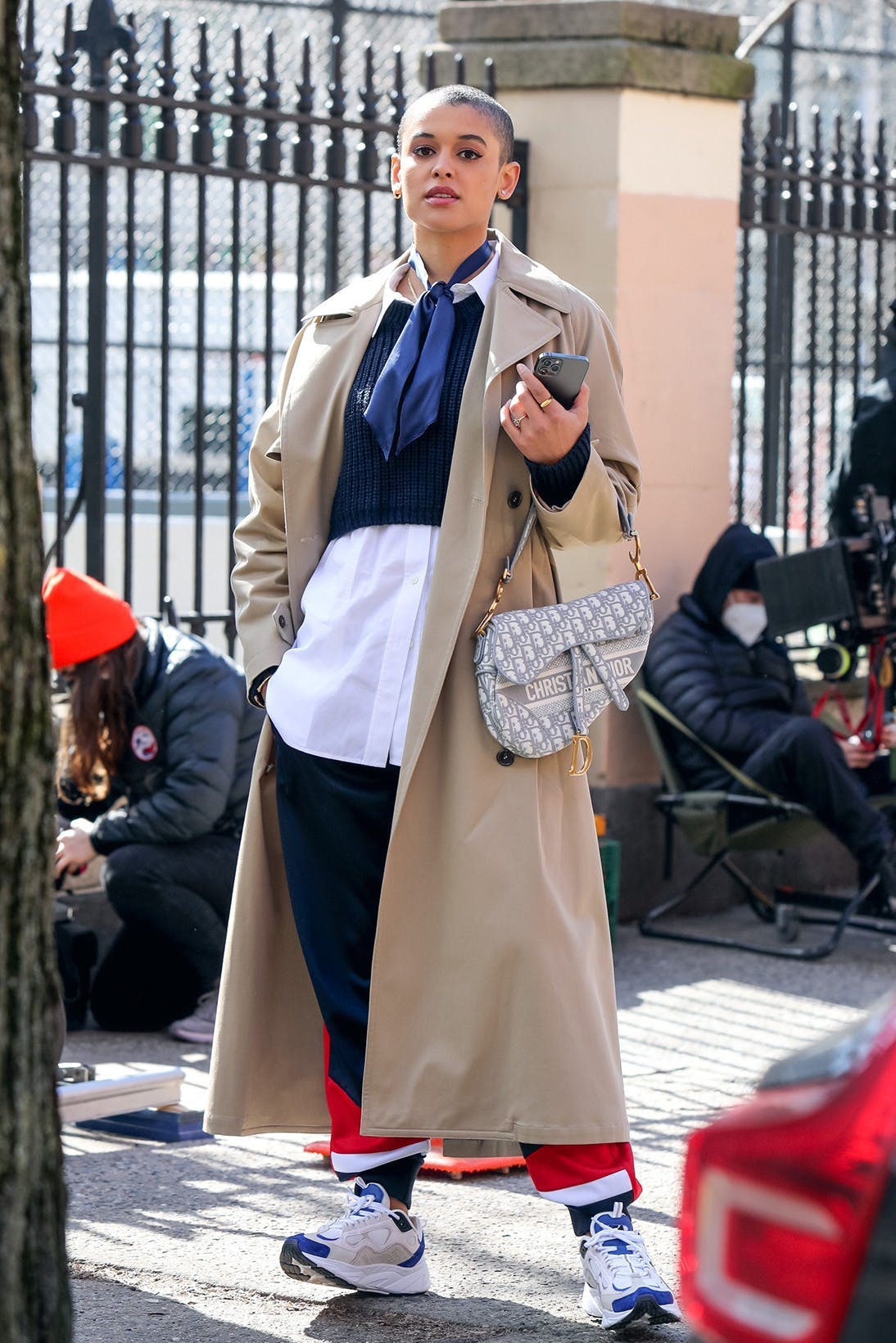 Gossip Girl quay lại với phong cách thời trang ấn tượng - 1