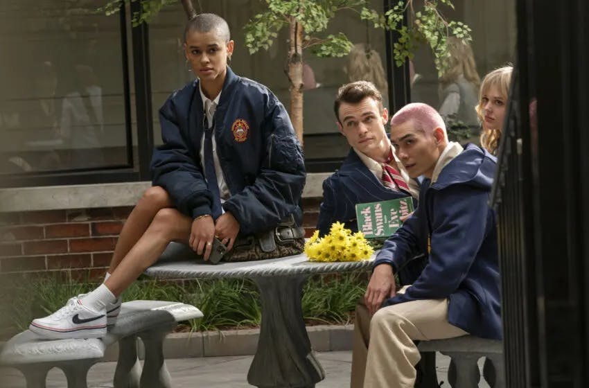 Gossip Girl quay lại với phong cách thời trang ấn tượng - 10