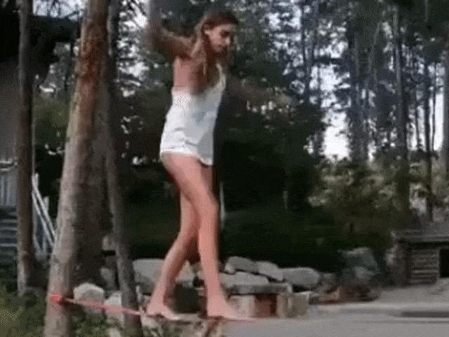 Tranh vui - Khi chị em "tấu hài" không người nào có thể nhịn nổi cười