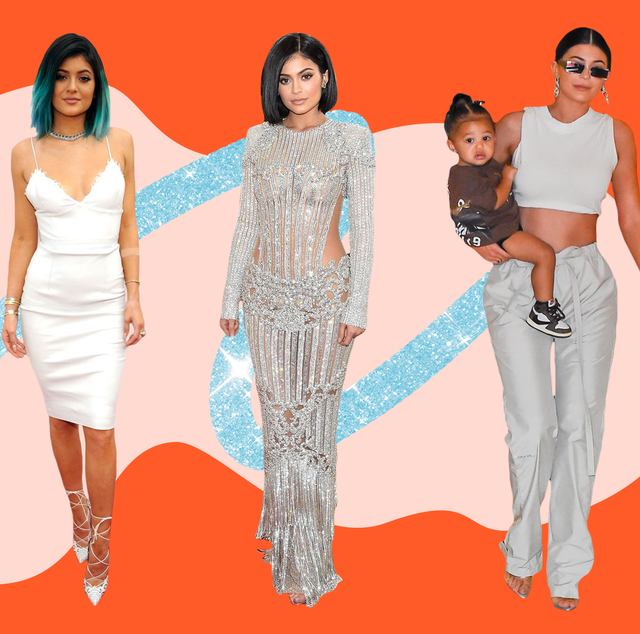 Kylie Jenner khoe dáng với đầm ôm trong quảng cáo mỹ phẩm - 5