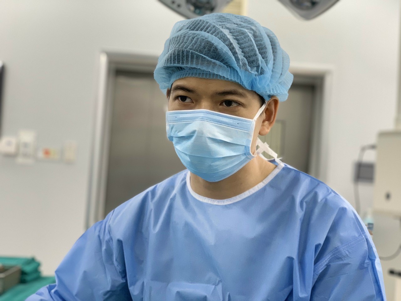 Lê Lý Trọng Hưng – Bác sĩ tiên phong trong kỹ thuật mới điều trị bướu lành tuyến giáp không cần phẫu thuật - 1