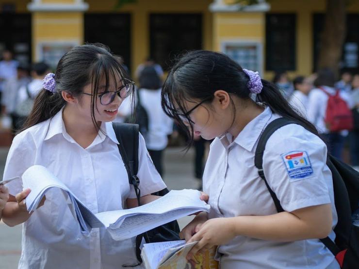 Hà Nội công bố điểm thi vào lớp 10 THPT năm học 2022-2023 - 1
