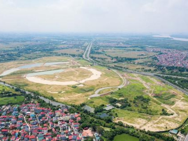 Tin tức trong ngày - Cận cảnh những công viên đang "treo" ở Thủ đô