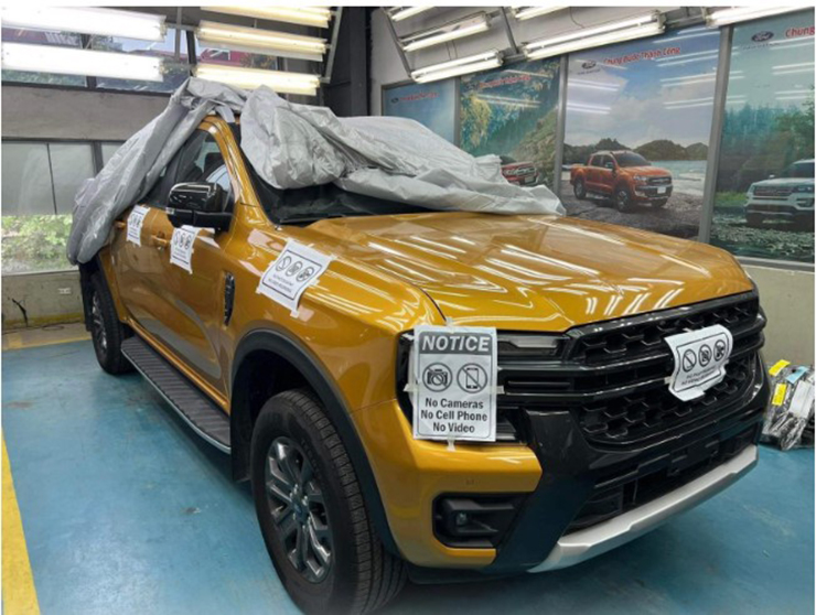 Ford Ranger Wildtrak hoàn toàn mới tại Việt Nam lộ ảnh nội thất - 3